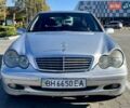 Сірий Мерседес Ц-Клас, об'ємом двигуна 2 л та пробігом 440 тис. км за 3500 $, фото 7 на Automoto.ua