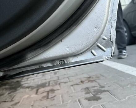 Сірий Мерседес Ц-Клас, об'ємом двигуна 0 л та пробігом 314 тис. км за 2900 $, фото 6 на Automoto.ua