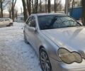 Сірий Мерседес Ц-Клас, об'ємом двигуна 2.69 л та пробігом 350 тис. км за 4500 $, фото 3 на Automoto.ua