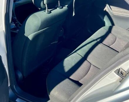 Сірий Мерседес Ц-Клас, об'ємом двигуна 2 л та пробігом 440 тис. км за 3500 $, фото 16 на Automoto.ua