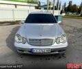 Мерседес Ц-Класс 2001 в Харькове на Automoto.ua Серый Мерседес Ц-Класс, объемом двигателя 2.1 л и пробегом 300 тыс. км за 4000 $, фото 1 на Automoto.ua