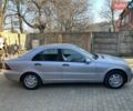 Сірий Мерседес Ц-Клас, об'ємом двигуна 2.1 л та пробігом 301 тис. км за 5500 $, фото 1 на Automoto.ua