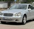 Сірий Мерседес Ц-Клас, об'ємом двигуна 2.7 л та пробігом 300 тис. км за 3750 $, фото 4 на Automoto.ua