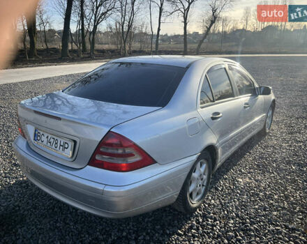 Серый Мерседес Ц-Класс, объемом двигателя 2.2 л и пробегом 340 тыс. км за 4400 $, фото 10 на Automoto.ua