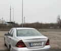 Сірий Мерседес Ц-Клас, об'ємом двигуна 2.2 л та пробігом 300 тис. км за 3100 $, фото 5 на Automoto.ua
