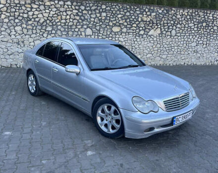 Сірий Мерседес Ц-Клас, об'ємом двигуна 2.69 л та пробігом 300 тис. км за 4900 $, фото 7 на Automoto.ua