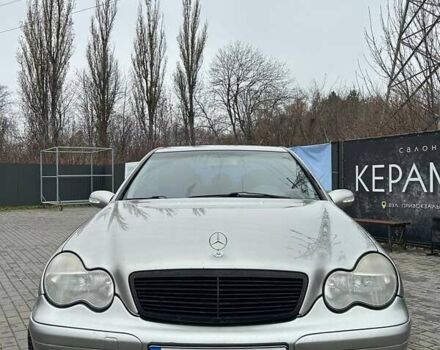 Серый Мерседес Ц-Класс, объемом двигателя 1.8 л и пробегом 325 тыс. км за 4400 $, фото 11 на Automoto.ua