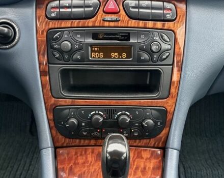 Сірий Мерседес Ц-Клас, об'ємом двигуна 2.2 л та пробігом 300 тис. км за 3100 $, фото 15 на Automoto.ua