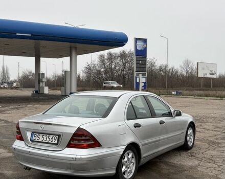 Сірий Мерседес Ц-Клас, об'ємом двигуна 2.2 л та пробігом 300 тис. км за 3100 $, фото 4 на Automoto.ua