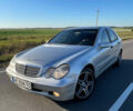 Сірий Мерседес Ц-Клас, об'ємом двигуна 1.8 л та пробігом 280 тис. км за 5300 $, фото 1 на Automoto.ua