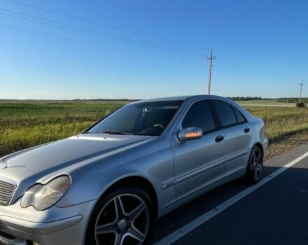 Сірий Мерседес Ц-Клас, об'ємом двигуна 1.8 л та пробігом 280 тис. км за 4700 $, фото 3 на Automoto.ua