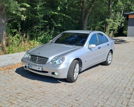 Сірий Мерседес Ц-Клас, об'ємом двигуна 1.8 л та пробігом 270 тис. км за 4000 $, фото 3 на Automoto.ua