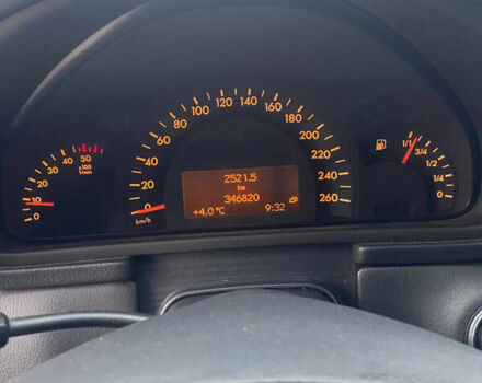 Серый Мерседес Ц-Класс, объемом двигателя 2.2 л и пробегом 340 тыс. км за 4200 $, фото 10 на Automoto.ua