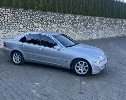 Сірий Мерседес Ц-Клас, об'ємом двигуна 2.69 л та пробігом 300 тис. км за 4900 $, фото 6 на Automoto.ua