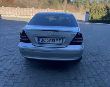 Сірий Мерседес Ц-Клас, об'ємом двигуна 2.69 л та пробігом 300 тис. км за 4900 $, фото 14 на Automoto.ua