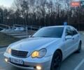 Сірий Мерседес Ц-Клас, об'ємом двигуна 2.2 л та пробігом 482 тис. км за 4350 $, фото 1 на Automoto.ua