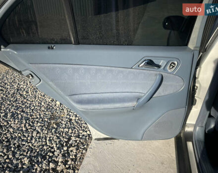 Серый Мерседес Ц-Класс, объемом двигателя 2.2 л и пробегом 340 тыс. км за 4400 $, фото 16 на Automoto.ua