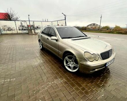 Сірий Мерседес Ц-Клас, об'ємом двигуна 2.1 л та пробігом 0 тис. км за 5000 $, фото 3 на Automoto.ua
