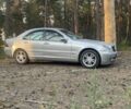 Сірий Мерседес Ц-Клас, об'ємом двигуна 2 л та пробігом 320 тис. км за 4500 $, фото 3 на Automoto.ua
