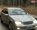 Серый Мерседес Ц-Класс, объемом двигателя 2.7 л и пробегом 236 тыс. км за 4450 $, фото 1 на Automoto.ua