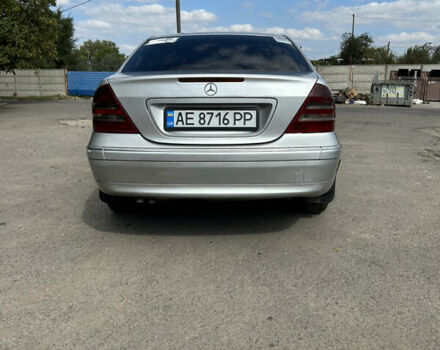 Сірий Мерседес Ц-Клас, об'ємом двигуна 2.1 л та пробігом 540 тис. км за 4800 $, фото 3 на Automoto.ua