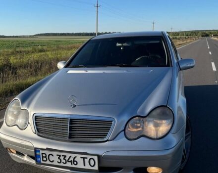 Сірий Мерседес Ц-Клас, об'ємом двигуна 1.8 л та пробігом 280 тис. км за 4700 $, фото 6 на Automoto.ua