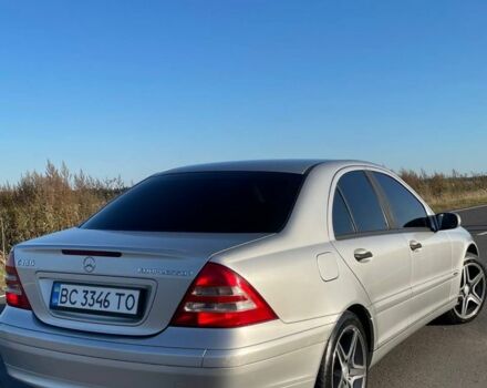 Сірий Мерседес Ц-Клас, об'ємом двигуна 1.8 л та пробігом 280 тис. км за 4700 $, фото 13 на Automoto.ua