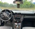 Сірий Мерседес Ц-Клас, об'ємом двигуна 2.69 л та пробігом 360 тис. км за 3599 $, фото 12 на Automoto.ua