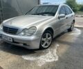 Сірий Мерседес Ц-Клас, об'ємом двигуна 1.8 л та пробігом 3 тис. км за 4000 $, фото 5 на Automoto.ua