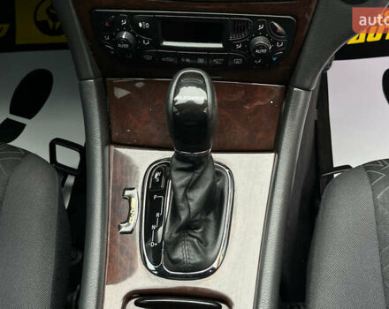 Серый Мерседес Ц-Класс, объемом двигателя 1.8 л и пробегом 250 тыс. км за 6990 $, фото 14 на Automoto.ua