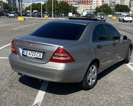 Сірий Мерседес Ц-Клас, об'ємом двигуна 2.15 л та пробігом 338 тис. км за 5500 $, фото 4 на Automoto.ua