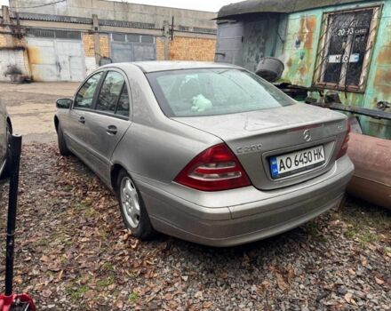 Сірий Мерседес Ц-Клас, об'ємом двигуна 2.1 л та пробігом 270 тис. км за 2750 $, фото 2 на Automoto.ua