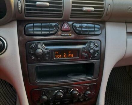 Сірий Мерседес Ц-Клас, об'ємом двигуна 2.15 л та пробігом 390 тис. км за 3496 $, фото 24 на Automoto.ua