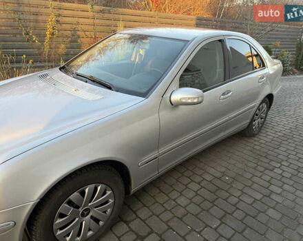 Сірий Мерседес Ц-Клас, об'ємом двигуна 1.8 л та пробігом 312 тис. км за 4800 $, фото 8 на Automoto.ua