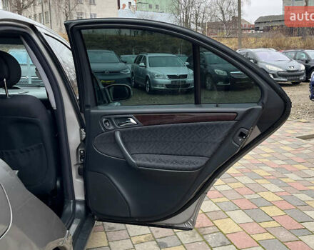 Серый Мерседес Ц-Класс, объемом двигателя 1.8 л и пробегом 250 тыс. км за 6990 $, фото 23 на Automoto.ua