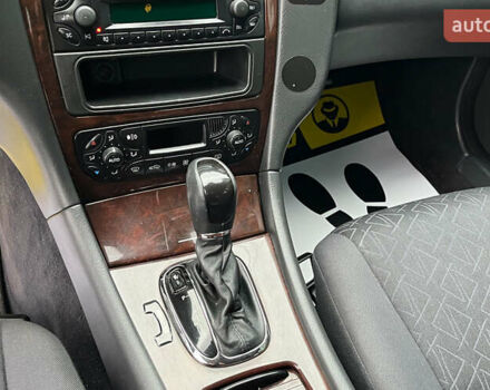 Серый Мерседес Ц-Класс, объемом двигателя 1.8 л и пробегом 250 тыс. км за 6990 $, фото 15 на Automoto.ua