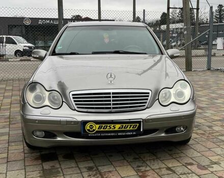 Сірий Мерседес Ц-Клас, об'ємом двигуна 1.8 л та пробігом 250 тис. км за 6990 $, фото 1 на Automoto.ua