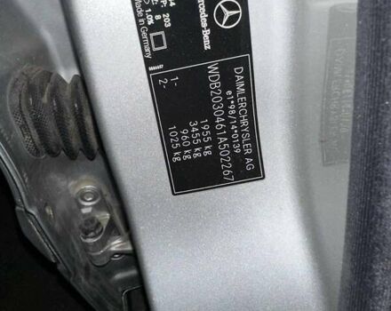 Сірий Мерседес Ц-Клас, об'ємом двигуна 1.8 л та пробігом 301 тис. км за 5200 $, фото 4 на Automoto.ua