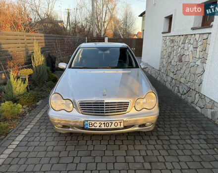 Сірий Мерседес Ц-Клас, об'ємом двигуна 1.8 л та пробігом 312 тис. км за 4800 $, фото 2 на Automoto.ua
