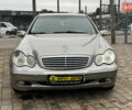 Серый Мерседес Ц-Класс, объемом двигателя 1.8 л и пробегом 250 тыс. км за 6990 $, фото 1 на Automoto.ua