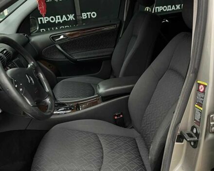 Сірий Мерседес Ц-Клас, об'ємом двигуна 1.8 л та пробігом 250 тис. км за 6990 $, фото 8 на Automoto.ua