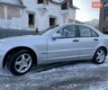 Серый Мерседес Ц-Класс, объемом двигателя 2.15 л и пробегом 316 тыс. км за 5500 $, фото 1 на Automoto.ua