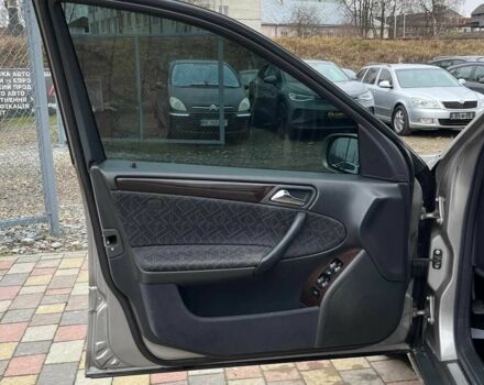 Сірий Мерседес Ц-Клас, об'ємом двигуна 1.8 л та пробігом 250 тис. км за 6990 $, фото 21 на Automoto.ua