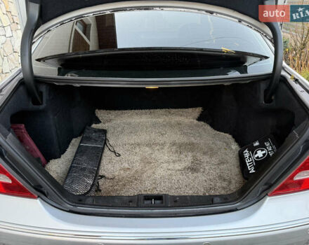 Сірий Мерседес Ц-Клас, об'ємом двигуна 1.8 л та пробігом 312 тис. км за 4800 $, фото 16 на Automoto.ua