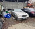 Сірий Мерседес Ц-Клас, об'ємом двигуна 2.1 л та пробігом 270 тис. км за 2750 $, фото 1 на Automoto.ua