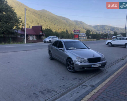 Сірий Мерседес Ц-Клас, об'ємом двигуна 1.8 л та пробігом 300 тис. км за 5000 $, фото 18 на Automoto.ua