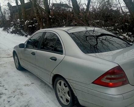 Серый Мерседес Ц-Класс, объемом двигателя 1.8 л и пробегом 310 тыс. км за 5500 $, фото 4 на Automoto.ua