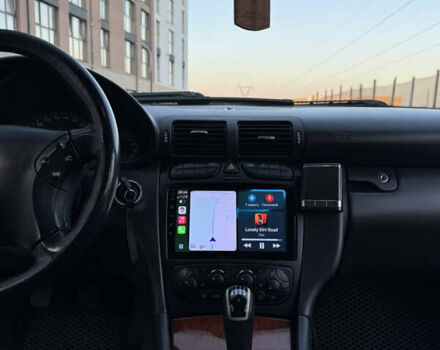 Сірий Мерседес Ц-Клас, об'ємом двигуна 1.8 л та пробігом 289 тис. км за 5500 $, фото 48 на Automoto.ua