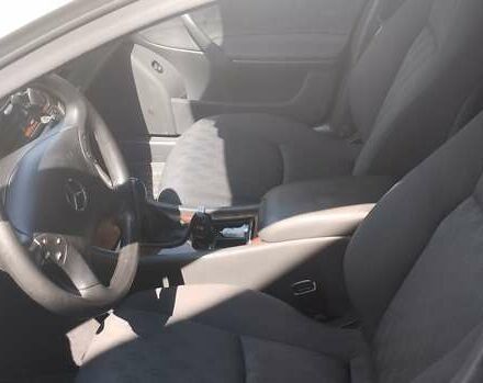 Серый Мерседес Ц-Класс, объемом двигателя 1.8 л и пробегом 166 тыс. км за 5150 $, фото 1 на Automoto.ua