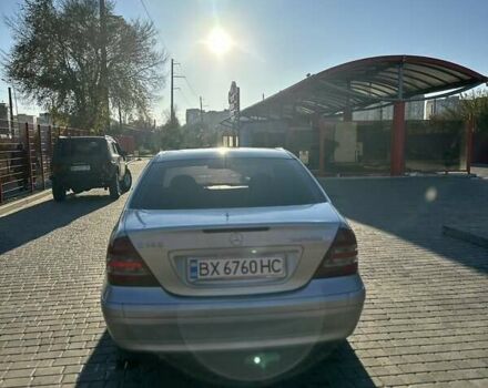 Сірий Мерседес Ц-Клас, об'ємом двигуна 1.8 л та пробігом 301 тис. км за 5200 $, фото 2 на Automoto.ua